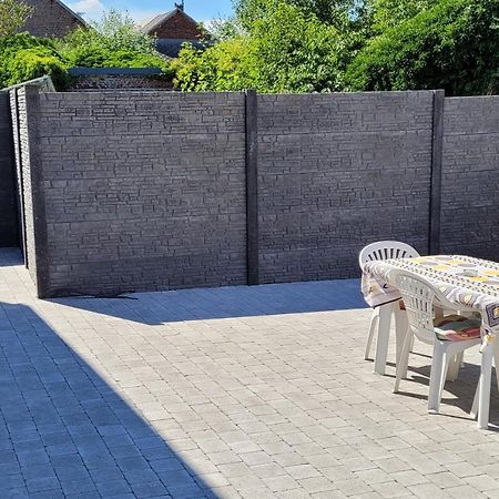 Il Vialetto, Appartement Capri, Spacieux, Tout Confort, Au Calme Jeumont Exterior foto